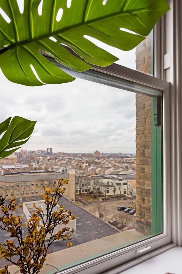 The Historic Divine Lorraine Apartments Philadelphia Exterior photo